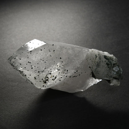 インド・マニハール産ヒマラヤ水晶 原石 80.3×38×81mm #SF131