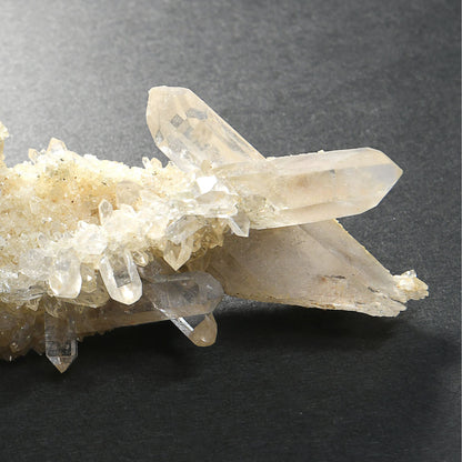 インド・サインジ渓谷産ヒマラヤ水晶 原石 122×58.7×24.8mm #SF142
