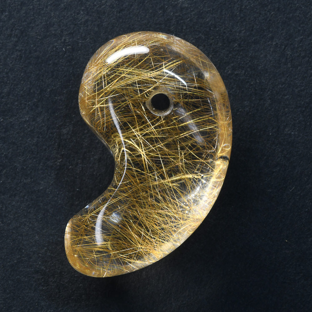 インド・マニハール産ヒマラヤ水晶  勾玉 25.6×16.5×10.3mm #SF158