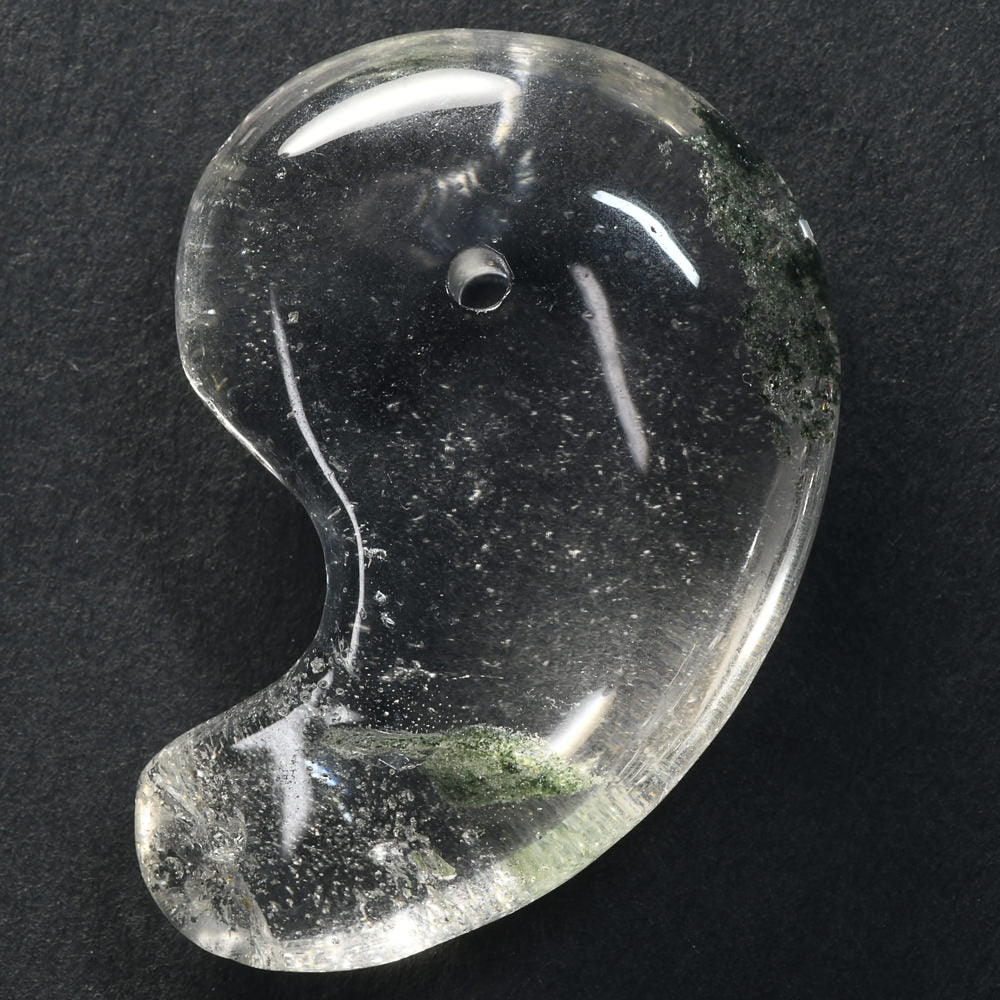 インド・マニハール産ヒマラヤ水晶  勾玉 33.2×23.8×10.7mm #SF162