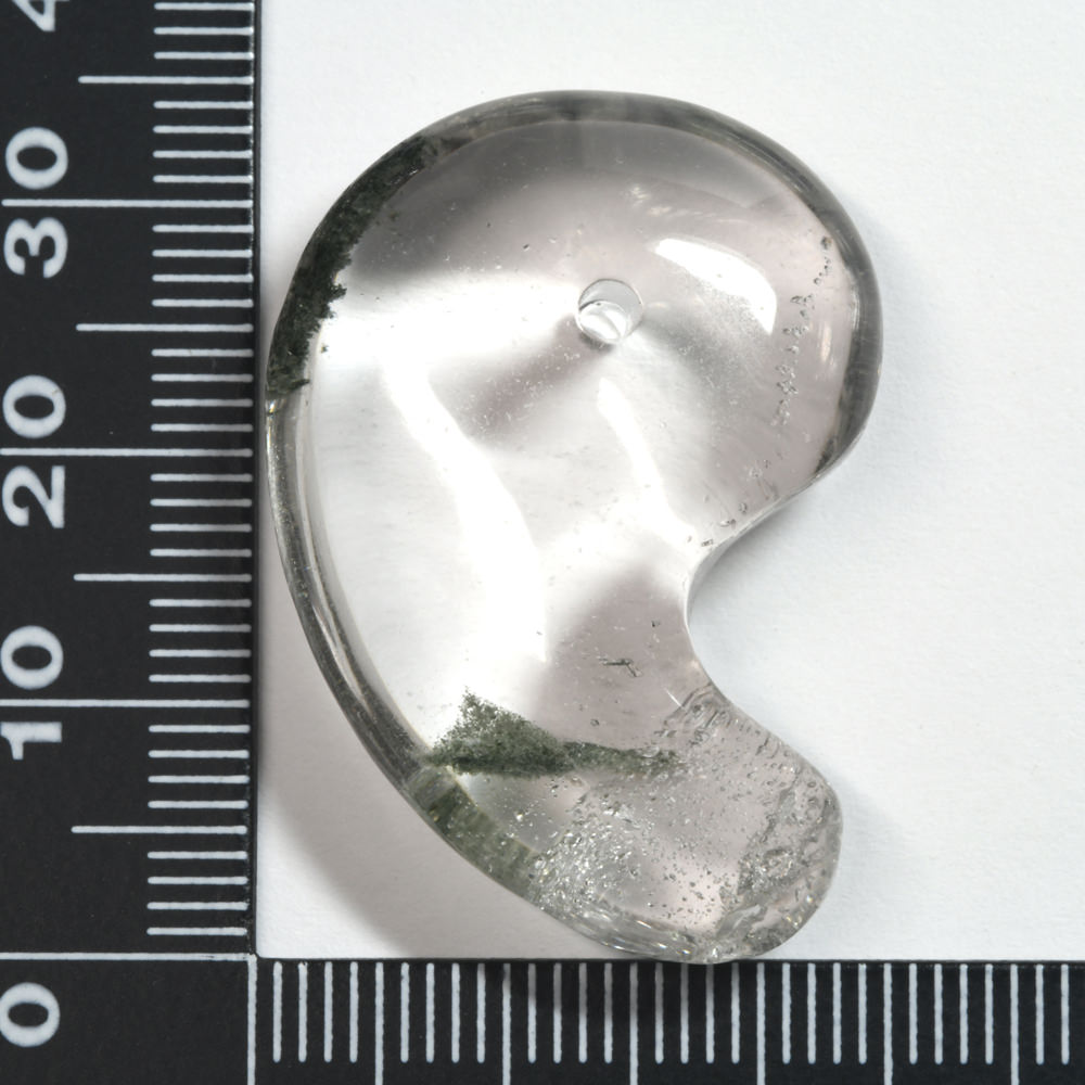 インド・マニハール産ヒマラヤ水晶  勾玉 33.2×23.8×10.7mm #SF162