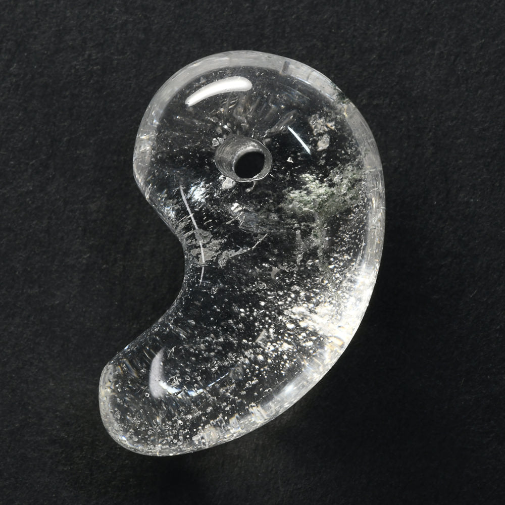 インド・マニハール産ヒマラヤ水晶  勾玉 23.9×15.5×9.8mm #SF165