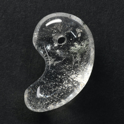 インド・マニハール産ヒマラヤ水晶  勾玉 23.9×15.5×9.8mm #SF165