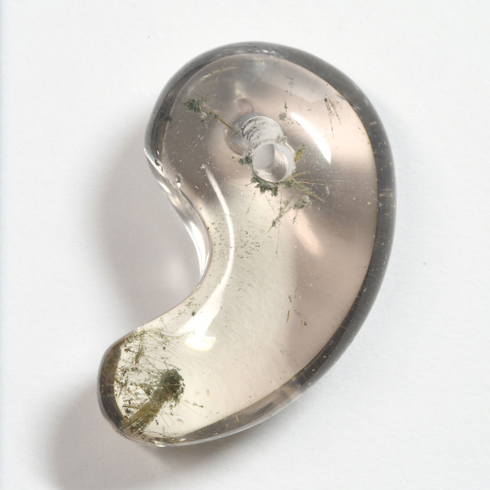 インド・マニハール産ヒマラヤ水晶  勾玉 24.8×15.3×10.3mm #SF166