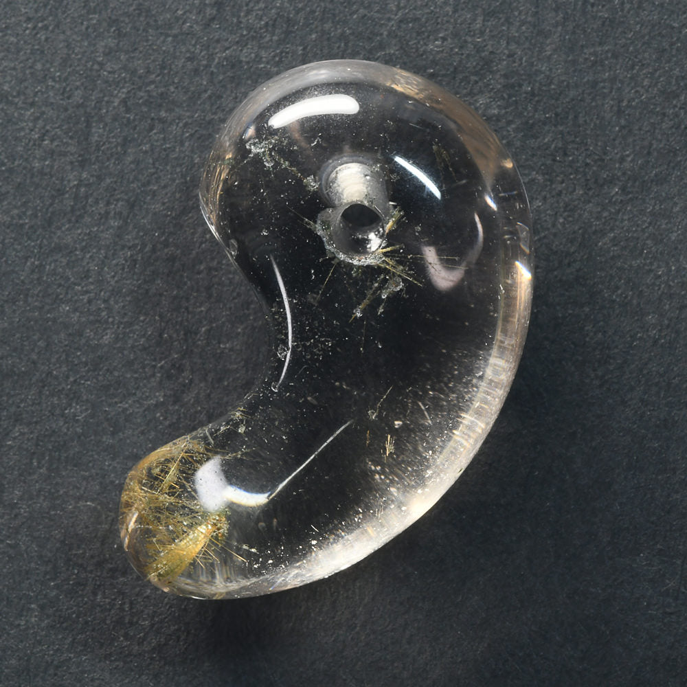 インド・マニハール産ヒマラヤ水晶  勾玉 24.8×15.3×10.3mm #SF166