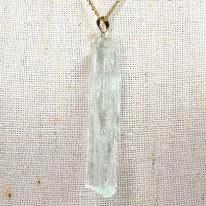 アクアマリン 原石 ペンダントトップ 50x10x8.8mm #SH046