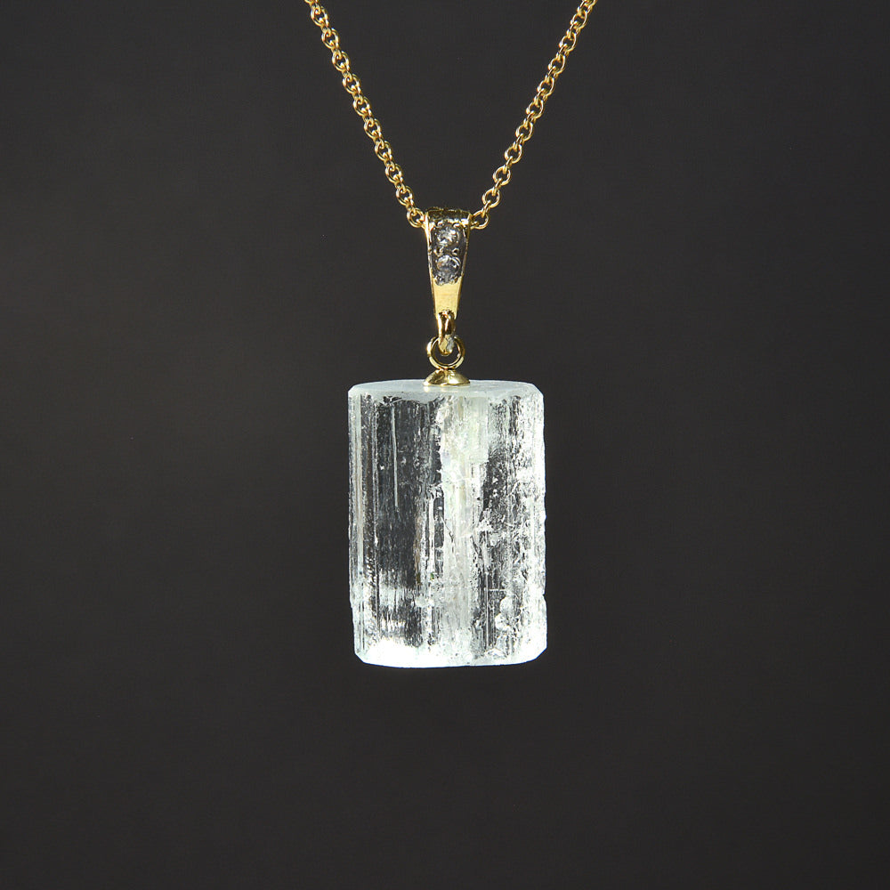 アクアマリン 原石 ペンダントトップ 29.3x12.7x10.6mm #SH047