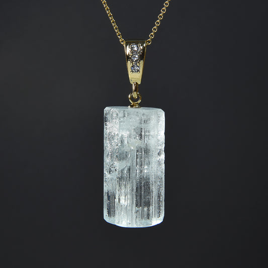 アクアマリン 原石 ペンダントトップ 43.3x24.2x13.4mm #SH049