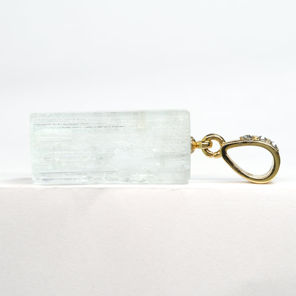 アクアマリン 原石 ペンダントトップ 43.3x24.2x13.4mm #SH049