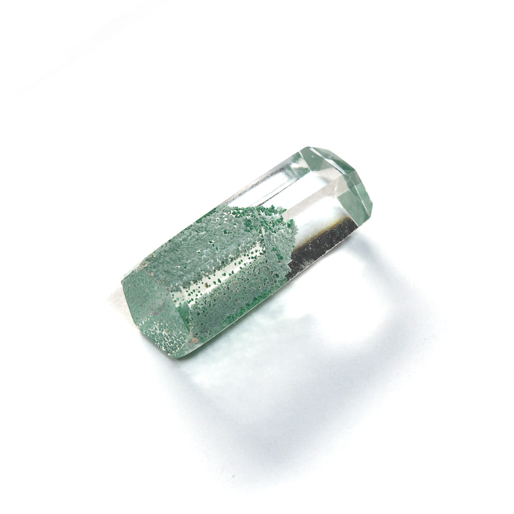 [限定販売] マダガスカル産 グリーンファントムクォーツ  ルース 4.75ct #SJ088