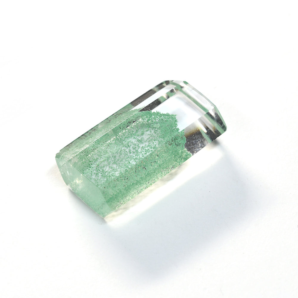 [限定販売] マダガスカル産 グリーンファントムクォーツ  ルース 6.57ct #SJ090
