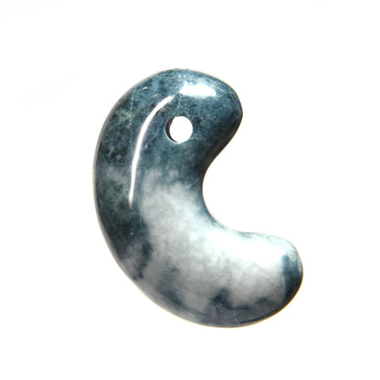 [鑑別付] 糸魚川翡翠 勾玉 33x21x12mm #UC112