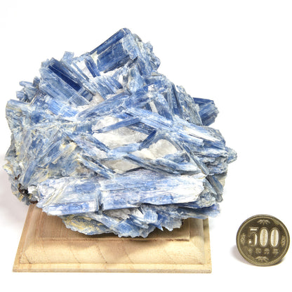 ブラジル産カイヤナイト 原石 120x105x75mm #UC113